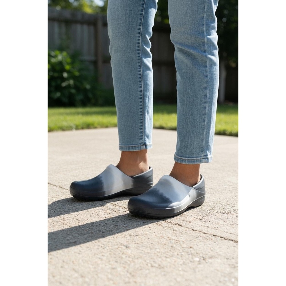 Crocs‎ Neria Pro II Work Clog Black Ombre Slip Resistant